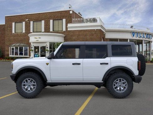 New 2025 Ford Bronco Badlands image 28