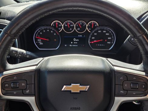 Used 2022 Chevrolet Silverado 1500 LT image 19