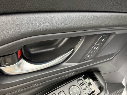 Used 2024 Honda Accord Touring image 16