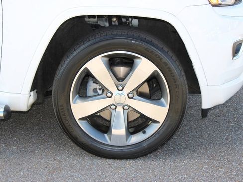 Used 2015 Jeep Grand Cherokee Overland w/ Advanced Technology Group RWD image 5