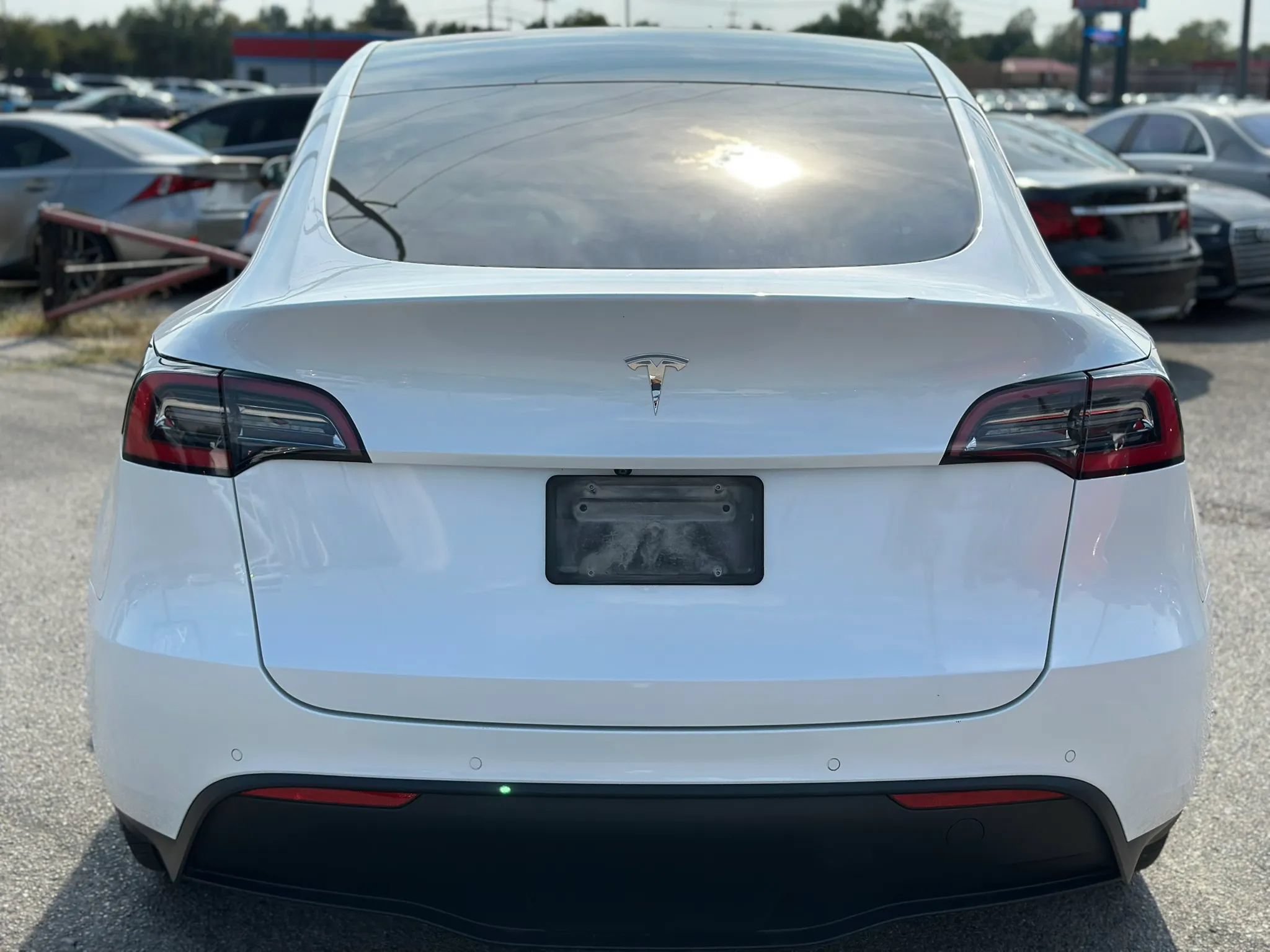 Used 2021 Tesla Model Y 2WD image 8