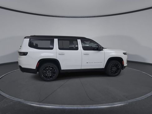 New 2026 Jeep Grand Wagoneer Summit AWD/4WD image 16