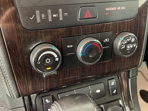Used 2015 Chevrolet Traverse LT AWD/4WD image 9