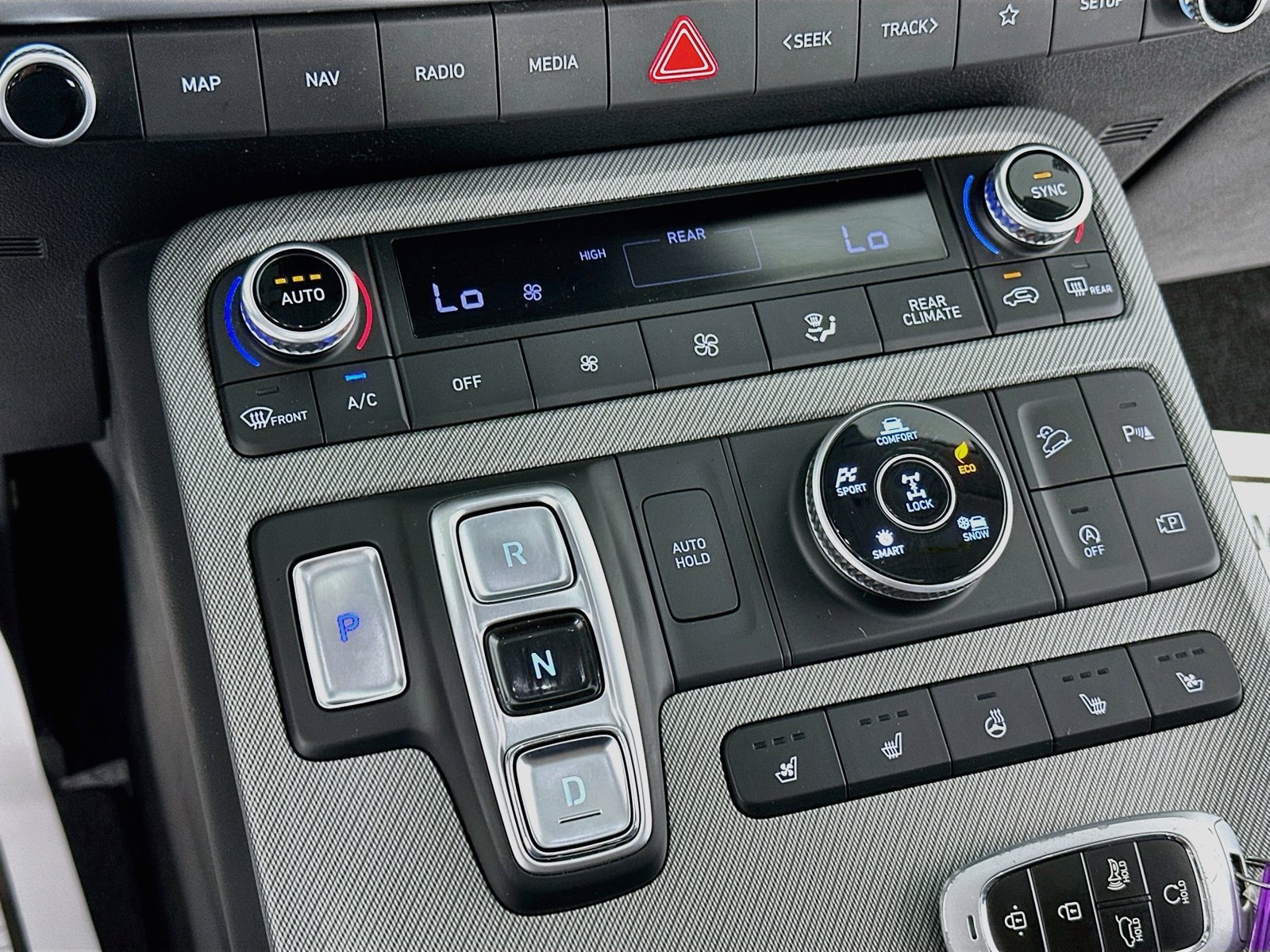 Certified 2025 Hyundai Palisade SEL AWD/4WD image 21