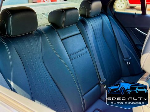 Used 2017 Mercedes-Benz E 300 image 15