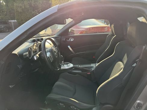 Used 2007 Nissan 350Z Enthusiast RWD image 2