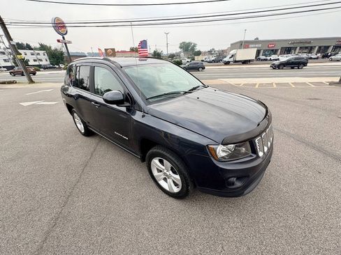 Used 2014 Jeep Compass Latitude AWD/4WD image 39