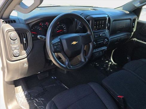 Used 2022 Chevrolet Silverado 1500 Custom AWD/4WD image 18