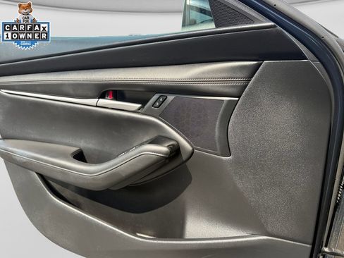 Used 2025 MAZDA MAZDA3 s Sport FWD image 28