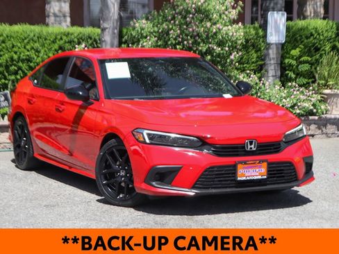 Used 2023 Honda Civic Sport image 2