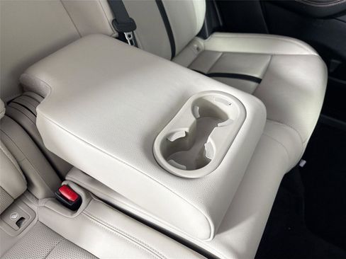 Certified 2025 MAZDA CX-70 3.3 Turbo w/ Premium Package image 43