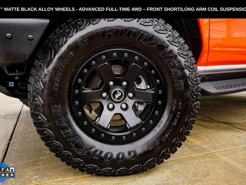 Used 2025 Ford Bronco Stroppe Edition AWD/4WD image 3