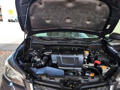 Used 2019 Subaru Forester 2.5i w/ Alloy Wheel Package image 11