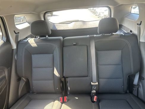 Used 2023 GMC Terrain SLE w/ Driver Convenience Package AWD/4WD image 15