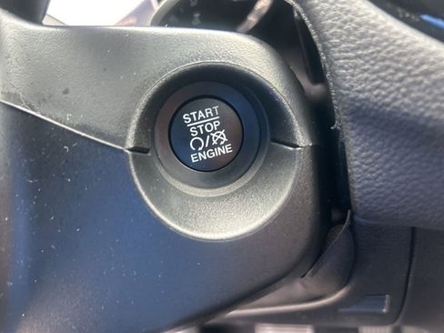 Certified 2019 Jeep Compass Altitude image 40