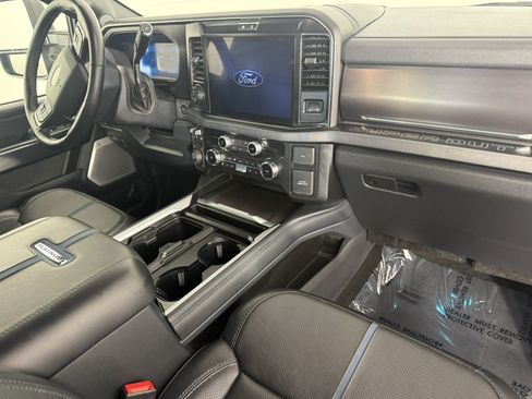 Used 2026 Ford F350 Platinum w/ Tremor Off-Road Package AWD/4WD image 11