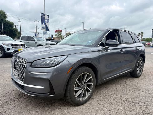 Used 2023 Lincoln Corsair FWD w/ Equipment Group 101A image 7