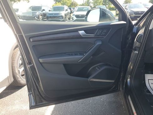 Used 2020 Audi Q5 e Prestige image 18