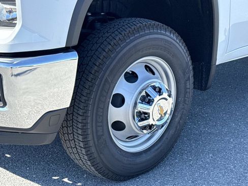 New 2025 Chevrolet Silverado 3500 W/T w/ WT Convenience Package image 17