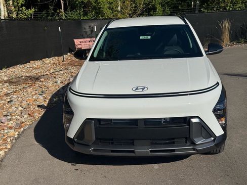 New 2026 Hyundai Kona SEL Premium image 8