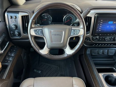 Used 2018 GMC Sierra 1500 Denali image 17
