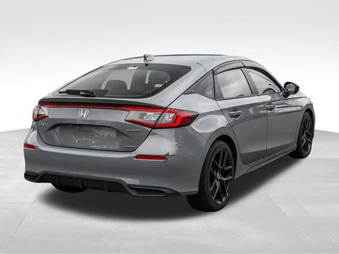 Used 2025 Honda Civic Sport image 4