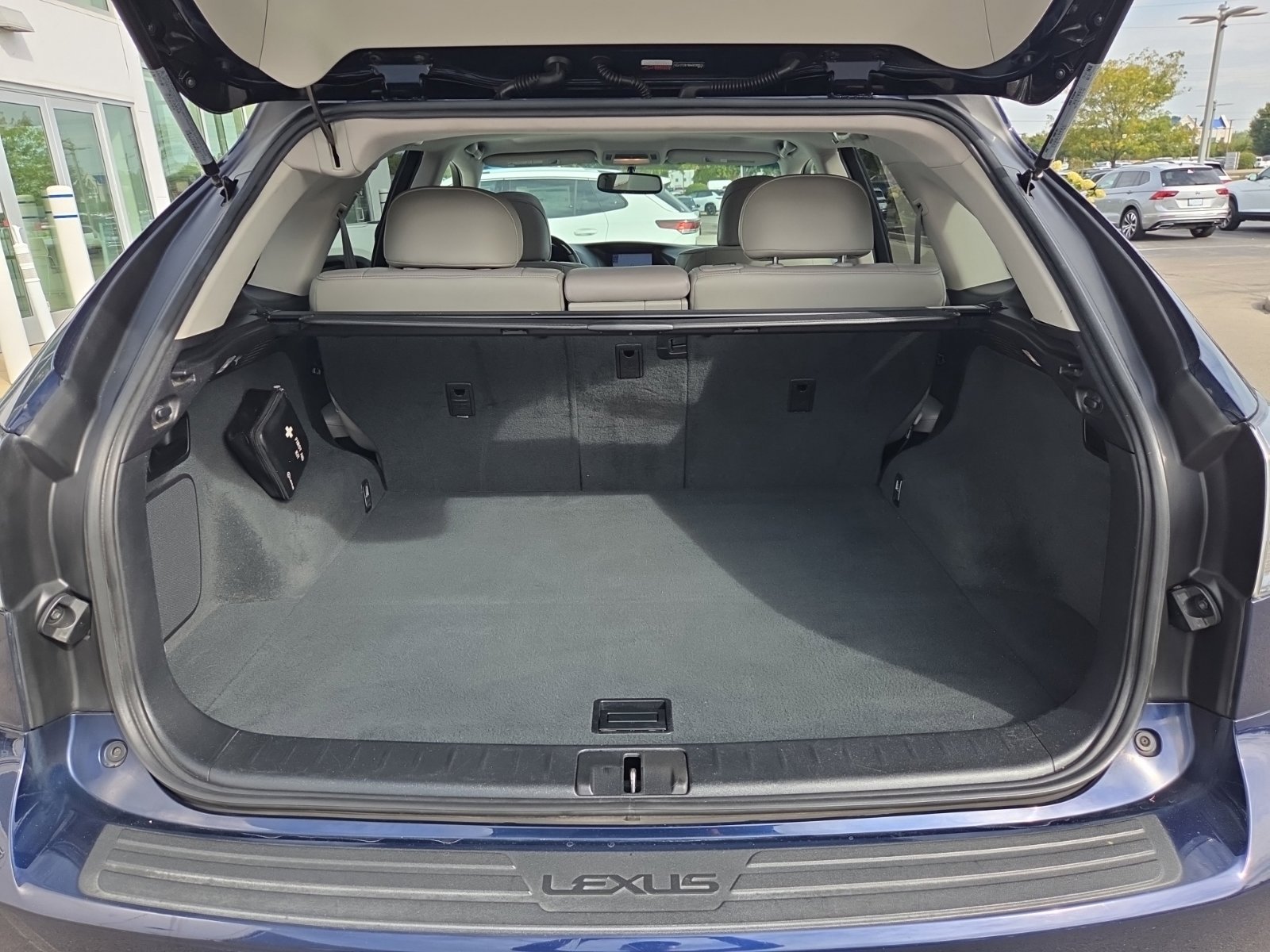 Used 2013 Lexus RX 350 FWD w/ Navigation Pkg image 3