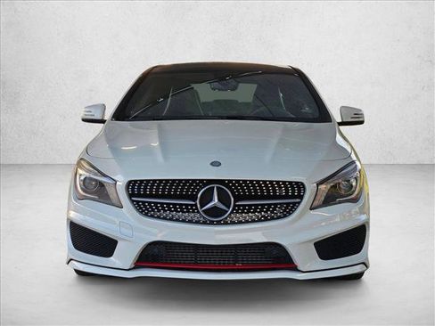 Used 2014 Mercedes-Benz CLA 250 image 2