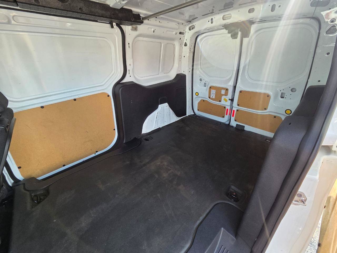 Used 2014 Ford Transit Connect XLT FWD image 16