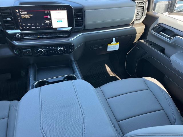 New 2025 GMC Sierra 2500 SLT w/ SLT Premium Package AWD/4WD image 18
