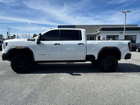 Used 2024 GMC Sierra 2500 AT4X w/ AT4X AEV Edition image 6