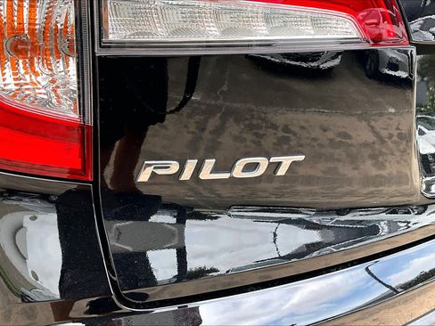Used 2021 Honda Pilot Special Edition image 30