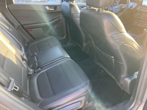 Used 2025 Ford Escape ST-Line Select image 29