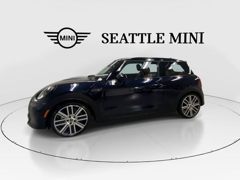 Used 2024 MINI Cooper S FWD image 6