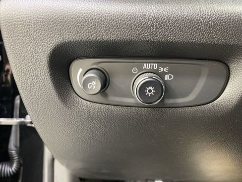 Used 2023 Chevrolet Traverse RS w/ LPO, Floor Liner Package image 24