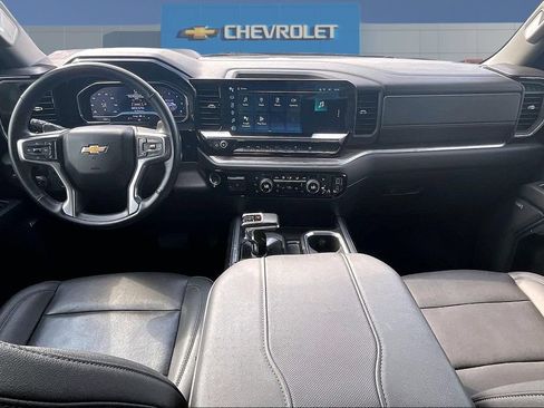 Used 2024 Chevrolet Silverado 1500 LTZ w/ Technology Package RWD image 8