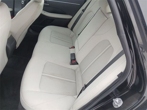 Used 2025 Hyundai Sonata SEL image 21