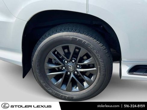 Used 2023 Lexus GX 460 Premium w/ Premium Package AWD/4WD image 7