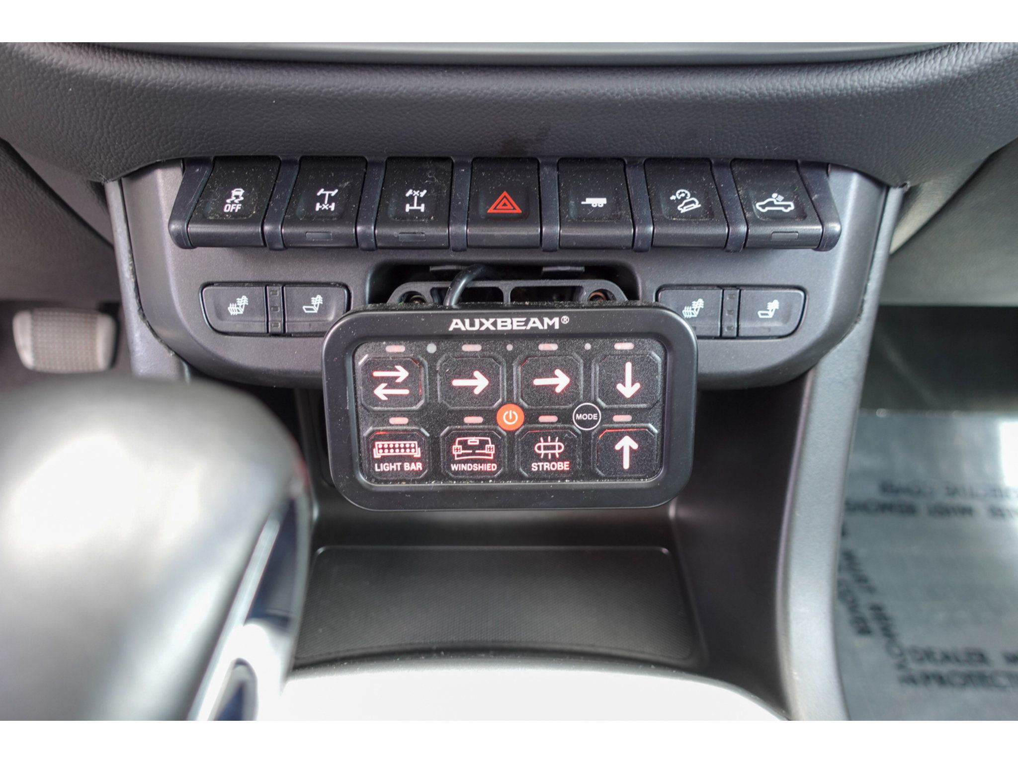 Used 2022 Chevrolet Colorado ZR2 w/ Colorado ZR2 Bison Edition AWD/4WD image 19