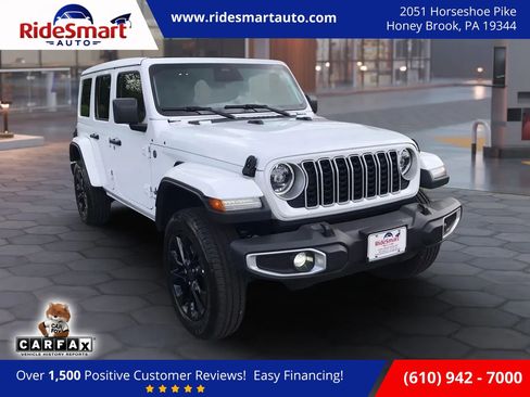 Used 2025 Jeep Wrangler Unlimited Sahara w/ Safety Group AWD/4WD image 1