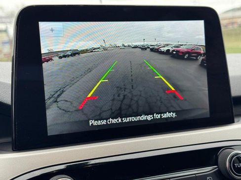 Used 2021 Ford Escape SE w/ Convenience Package image 20