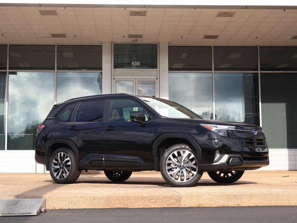 New 2026 Subaru Forester Touring AWD/4WD image 2