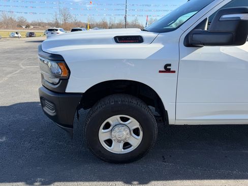 Used 2023 RAM 3500 Tradesman image 12