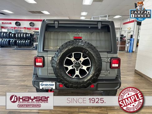Used 2023 Jeep Wrangler Unlimited Rubicon w/ Cold Weather Group AWD/4WD image 4
