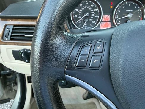 Used 2008 BMW 328i Convertible RWD image 31