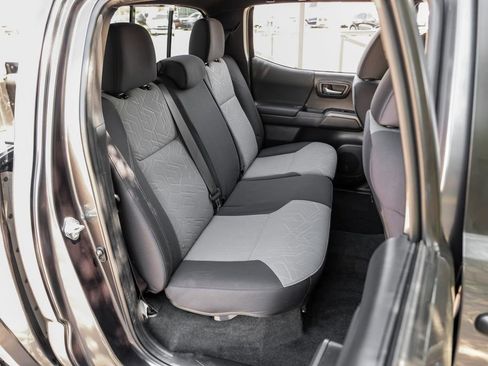 Used 2023 Toyota Tacoma TRD Sport AWD/4WD image 46