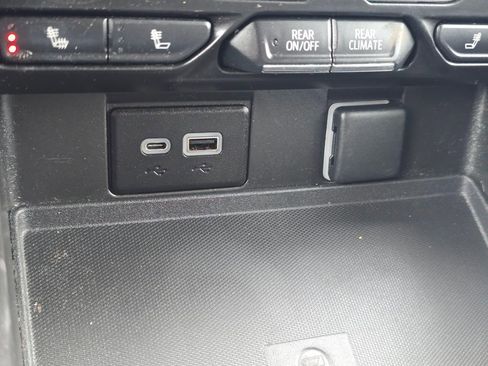 Used 2022 Chevrolet Tahoe RST w/ Sport Performance Package image 29