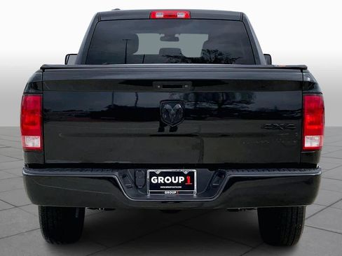 Used 2018 RAM 1500 Express w/ Black Ram 1500 Express Group image 4