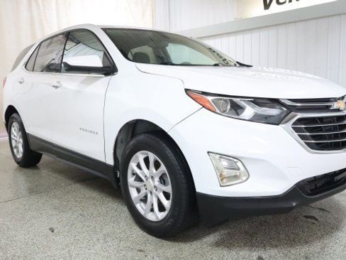 Used 2019 Chevrolet Equinox LT FWD image 5
