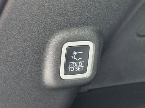 New 2026 Jeep Cherokee Limited image 32